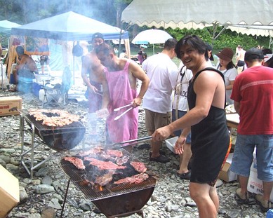 Churrasco en el río y bautismos Churrasco no rio e batismos