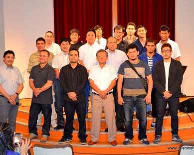 Dia dos Pais 2015 A “Igreja Cristã de Shinshiro” celebrou no domingo passado, 21 de Junho, o “Dia dos Pais”, dando uma merecida homenagem...